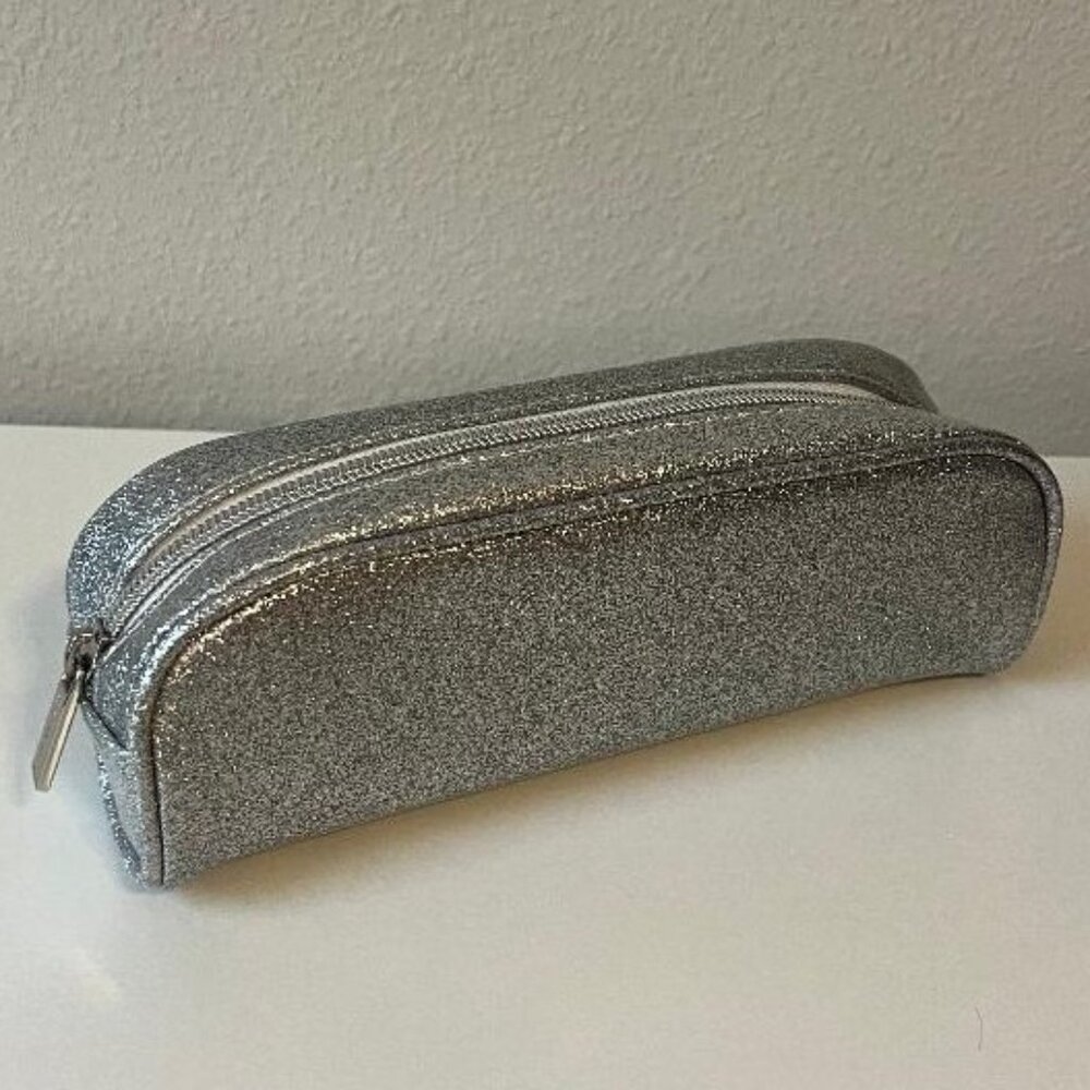 Make-Up Brush 8-in Bag